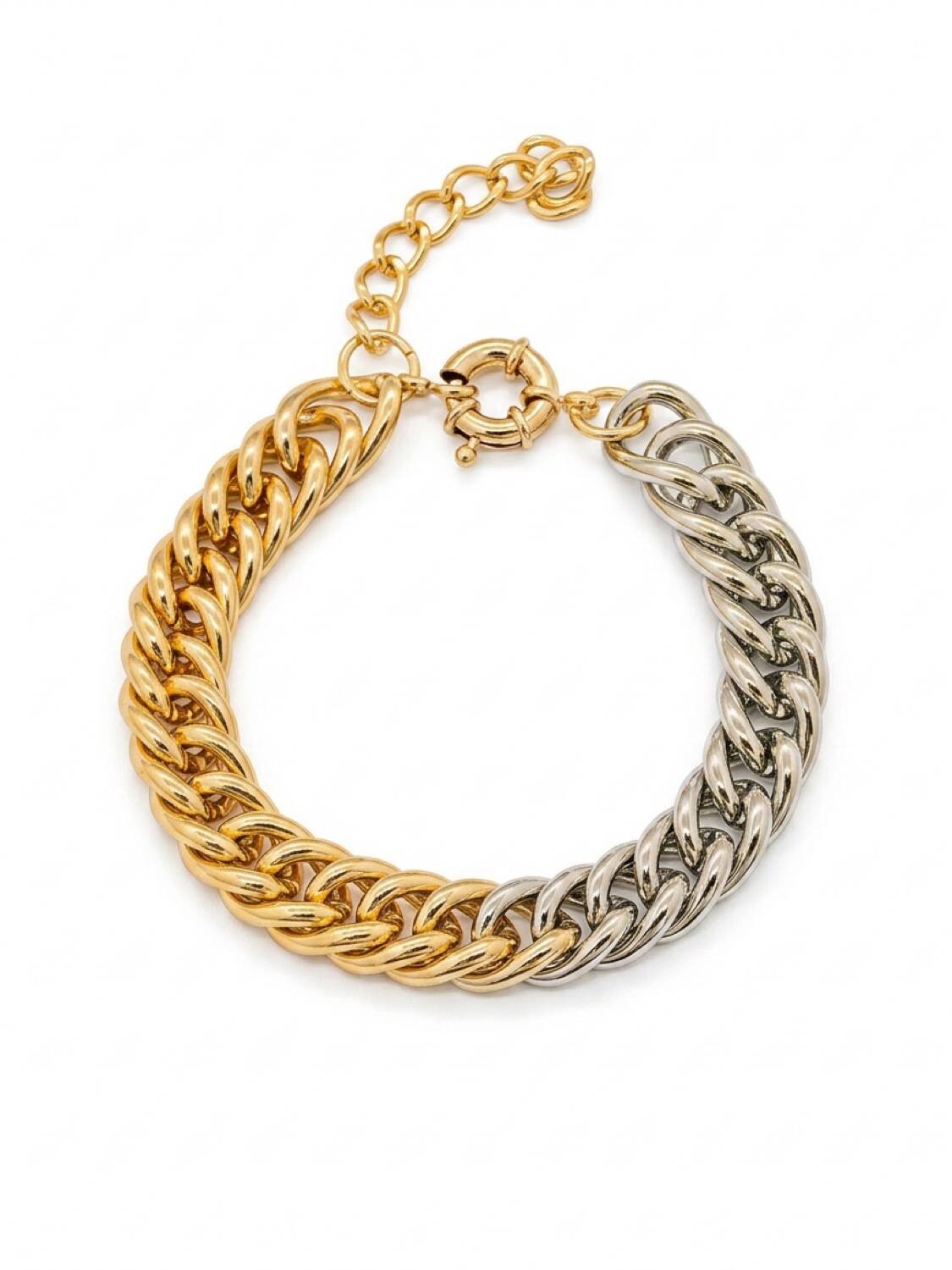 Bracelet à grosse maille gourmette bicolore, moitié dorée et moitié argentée, avec fermoir rond